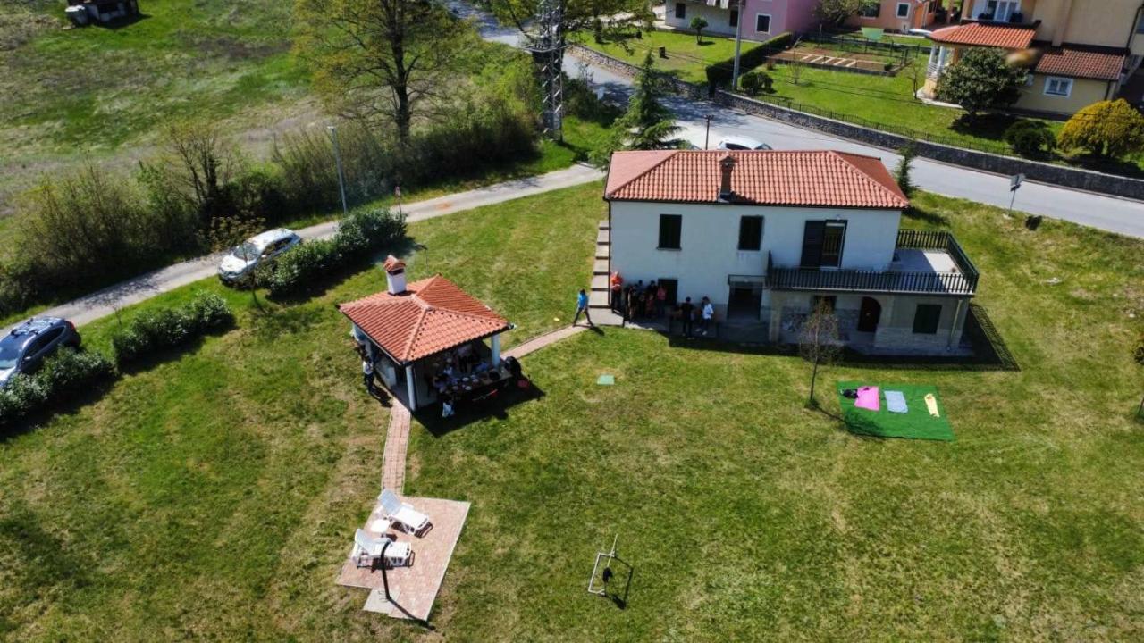 Villa Zwei Zedern Pican Ngoại thất bức ảnh